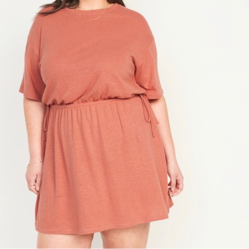 Old Navy mini dress🌺 Salmon color. New! Size 3X